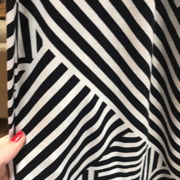 TOMMY BAHAMA Fractured Stripe Maxi Dress :: size M :: new! *runs large* - Picture 8 of 8